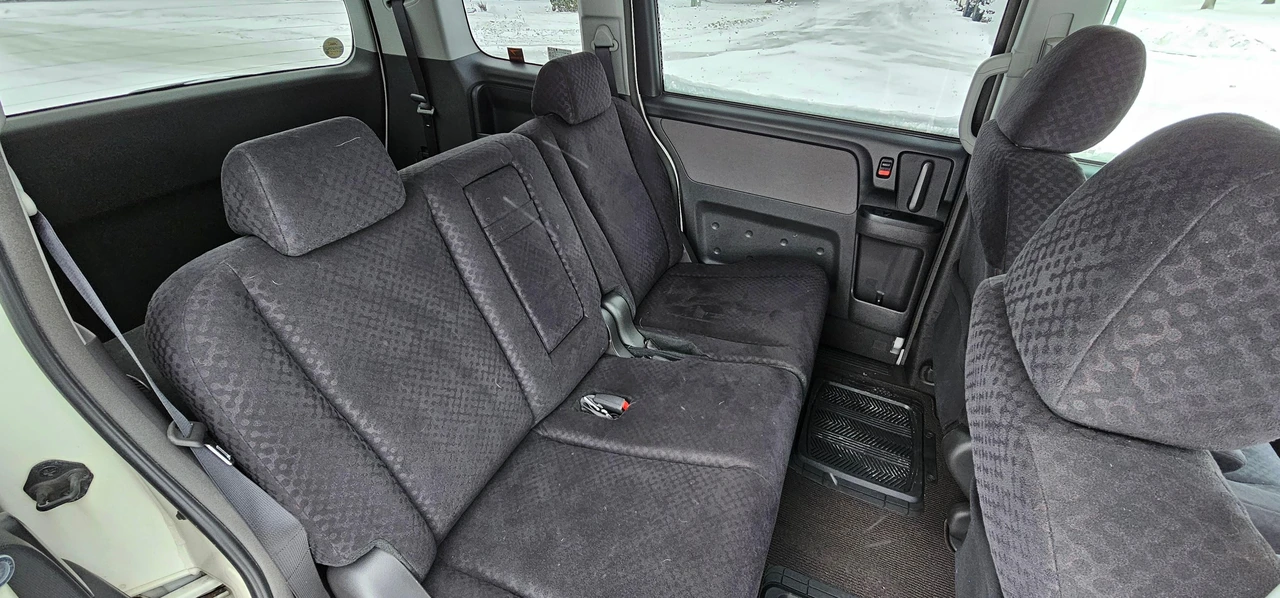 2007 Honda Stepwgn - Image 23 of 31