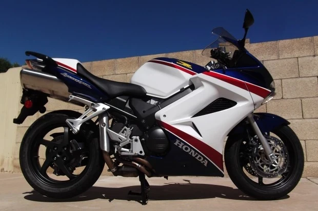 2007 Honda VF & VFR - Image 3 of 7