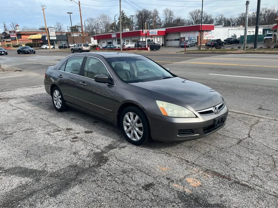 2007 Honda Accord 7th Gen - Image 4 of 14