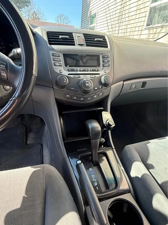2007 Honda Accord 7th Gen - Image 12 of 20