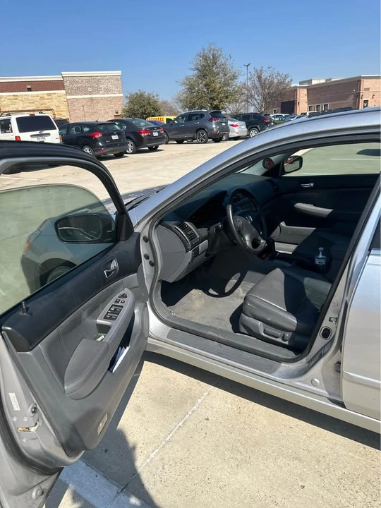 2007 Honda Accord 7th Gen - Image 6 of 9