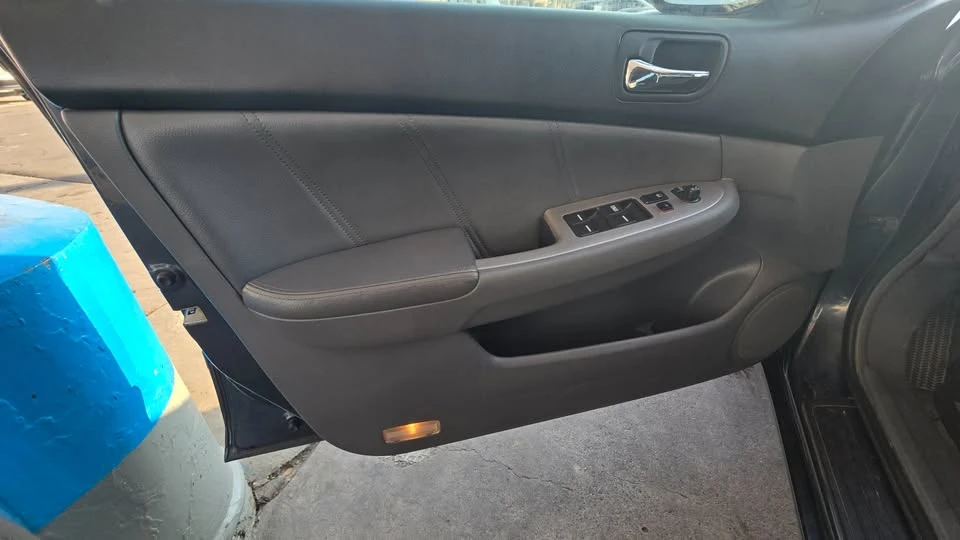 2007 Honda Accord 7th Gen - Image 11 of 19