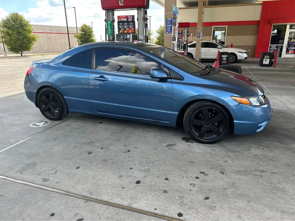 2007 Honda Civic 8th Gen - Image 2 of 2