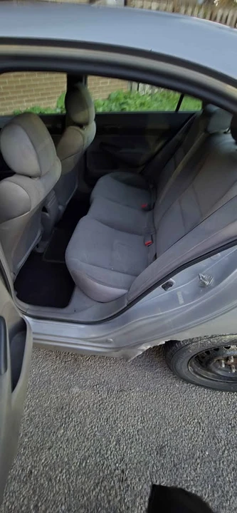 2007 Honda Civic 8th Gen - Image 6 of 8