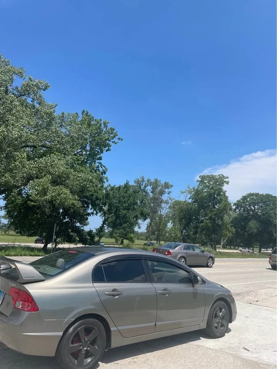 2007 Honda Civic 8th Gen - Image 4 of 4
