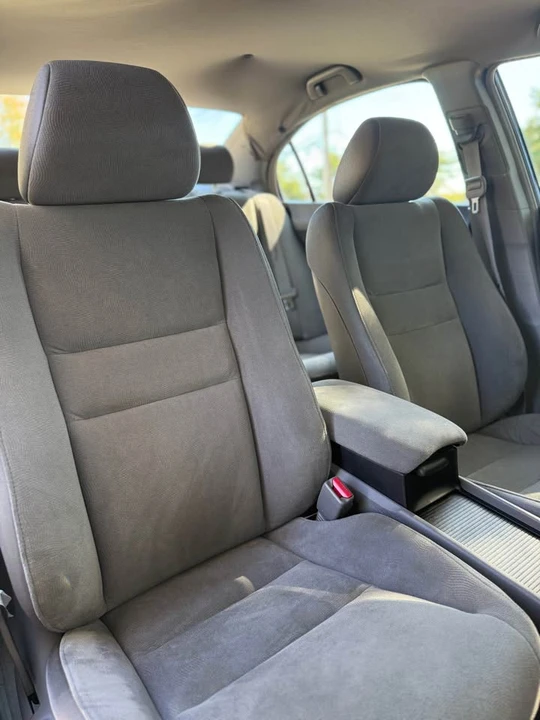 2007 Honda Civic 8th Gen - Image 12 of 15