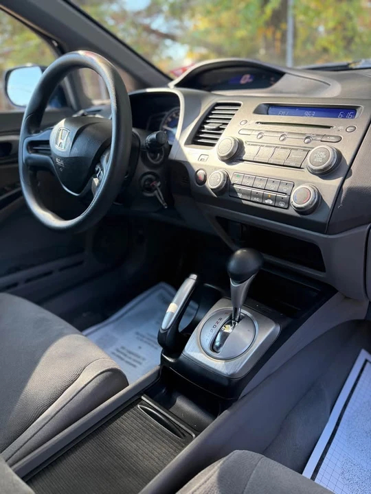 2007 Honda Civic 8th Gen - Image 10 of 15