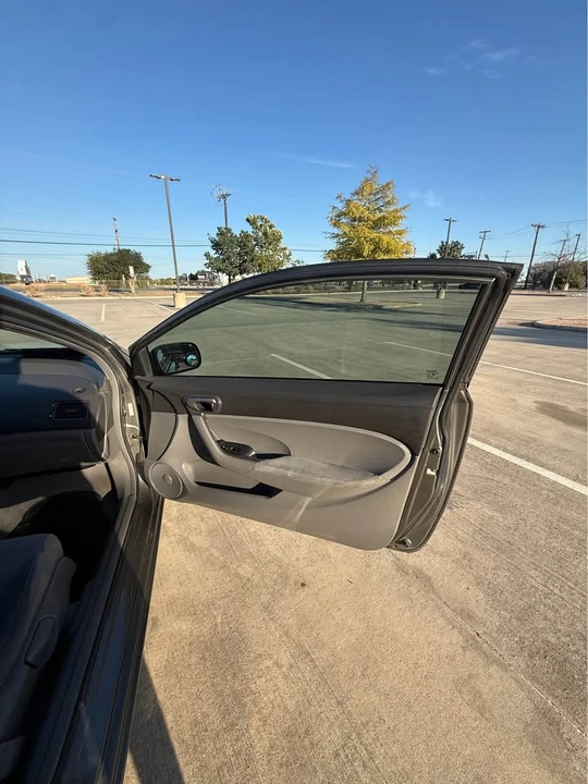 2007 Honda Civic 8th Gen - Image 15 of 20