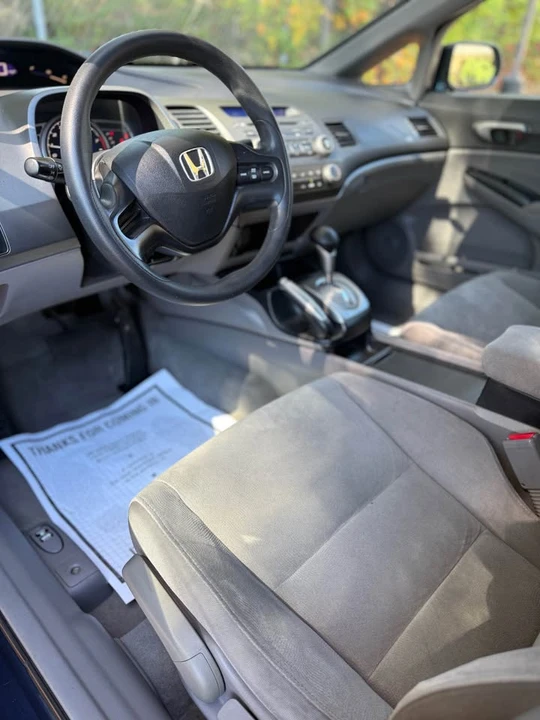 2007 Honda Civic 8th Gen - Image 8 of 15