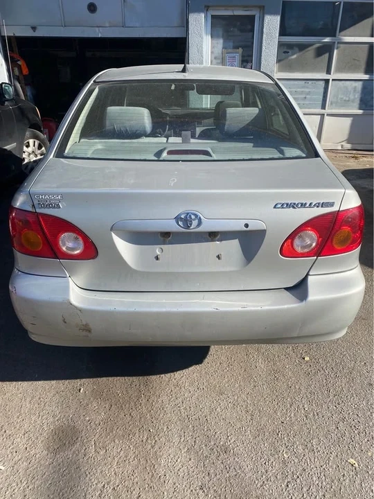 2007 Honda Civic 8th Gen - Image 8 of 8