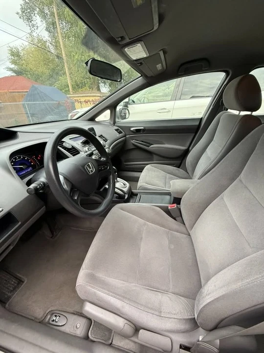 2007 Honda Civic 8th Gen - Image 4 of 6
