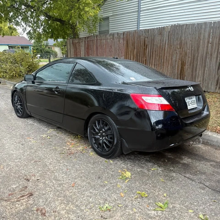 2007 Honda Civic 8th Gen - Image 6 of 11