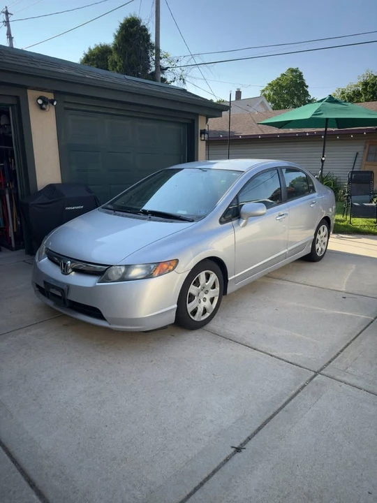2007 Honda Civic 8th Gen - Image 3 of 6