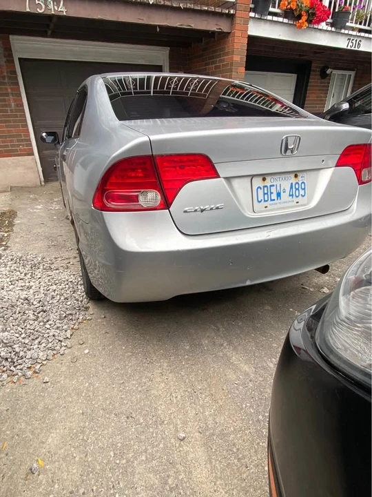 2007 Honda Civic 8th Gen - Image 4 of 12