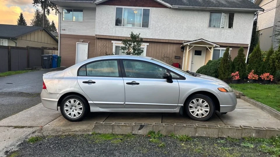 2007 Honda Civic 8th Gen - Image 2 of 5