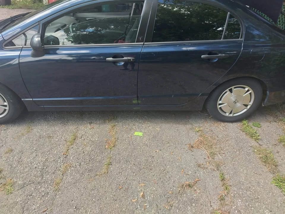 2007 Honda Civic 8th Gen - Image 2 of 2