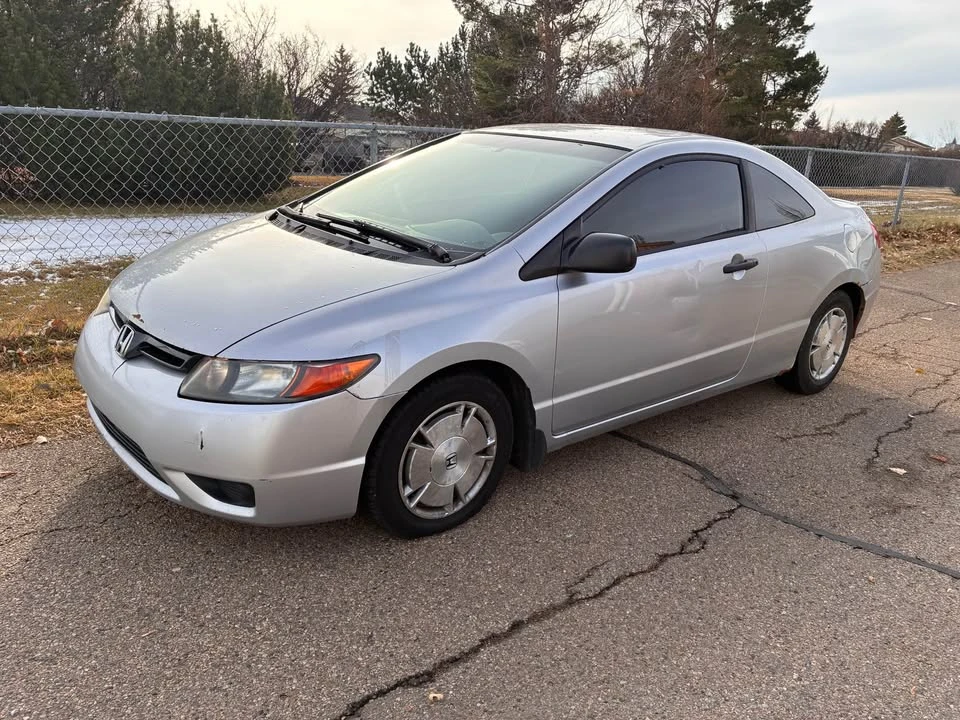 2007 Honda Civic 8th Gen - Image 2 of 8