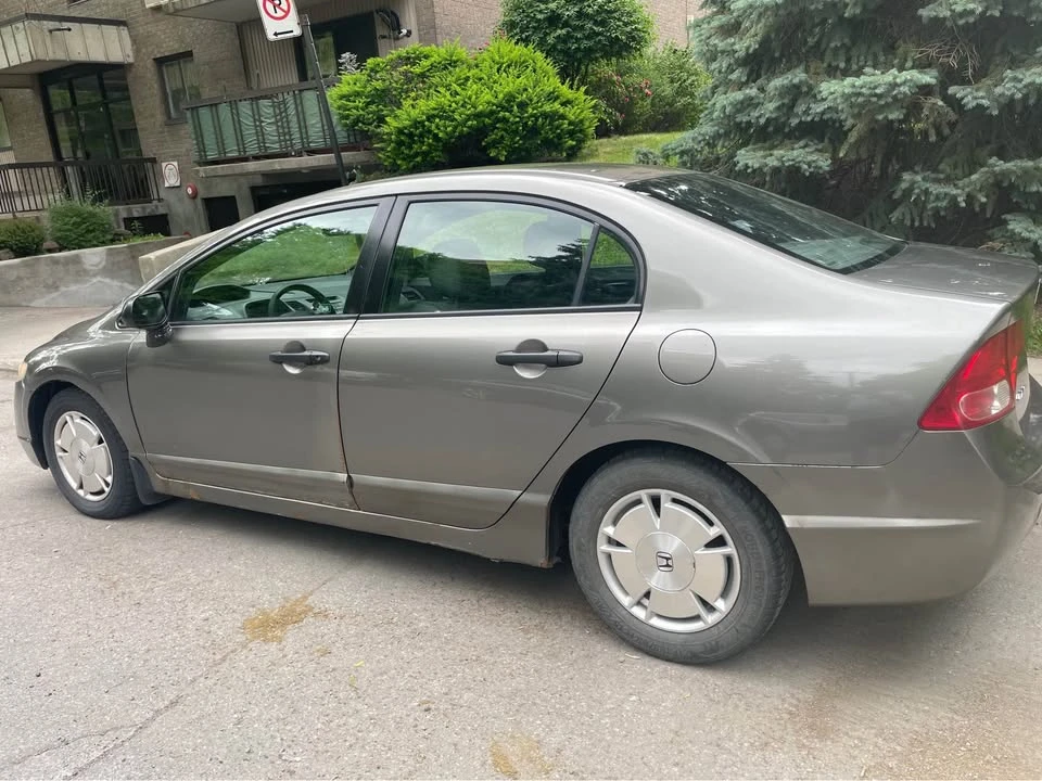 2007 Honda Civic 8th Gen - Image 2 of 10