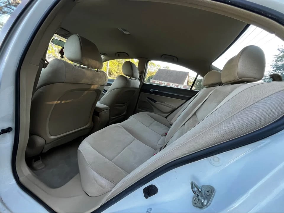 2007 Honda Civic 8th Gen - Image 17 of 18