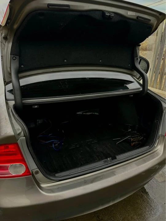2007 Honda Civic 8th Gen - Image 8 of 11