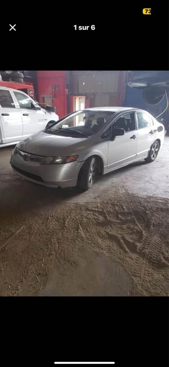 2007 Honda Civic 8th Gen - Image 2 of 6