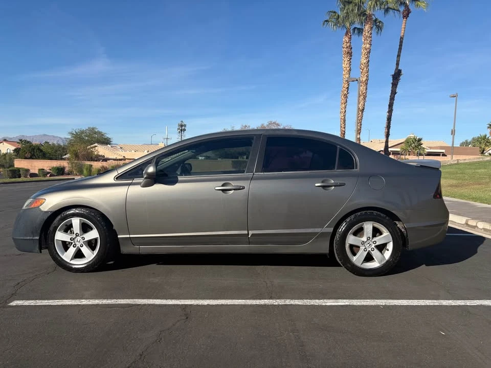 2007 Honda Civic 8th Gen - Image 3 of 8