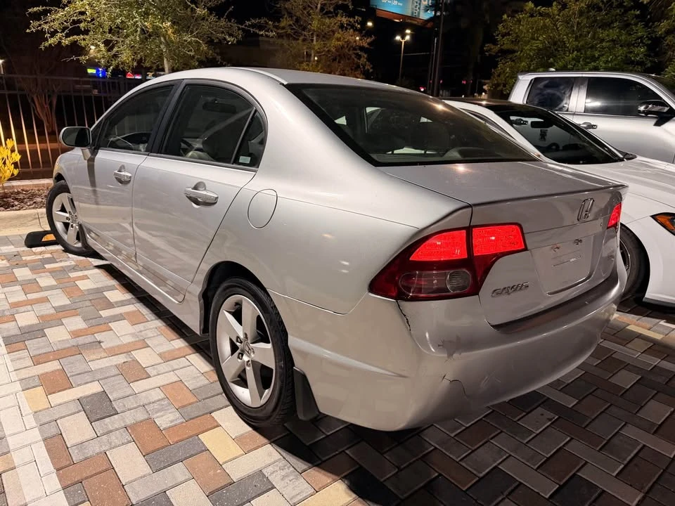 2007 Honda Civic 8th Gen - Image 4 of 11