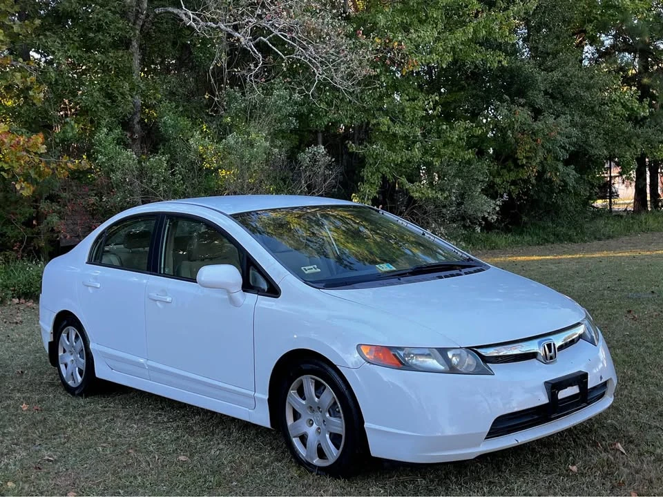 2007 Honda Civic 8th Gen - Image 10 of 18