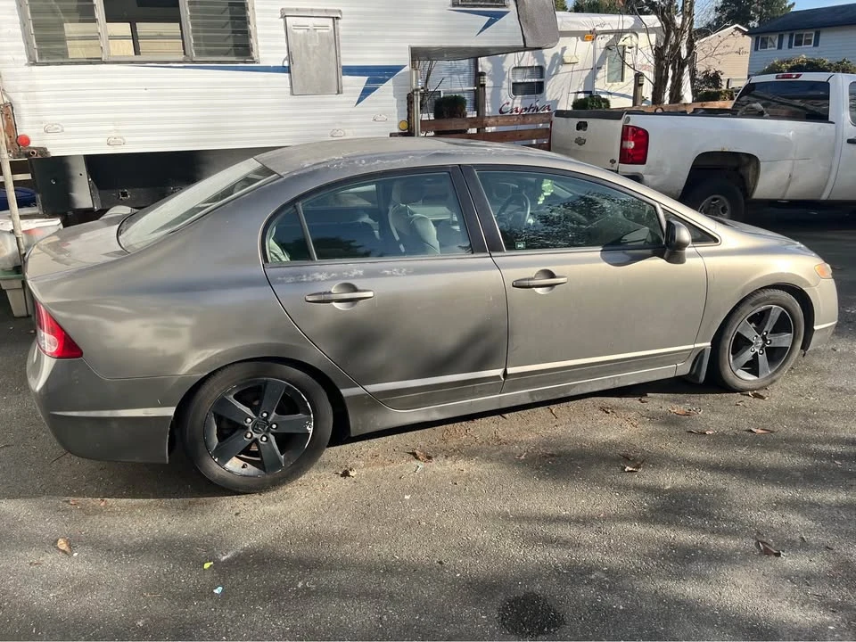 2007 Honda Civic 8th Gen - Image 2 of 6