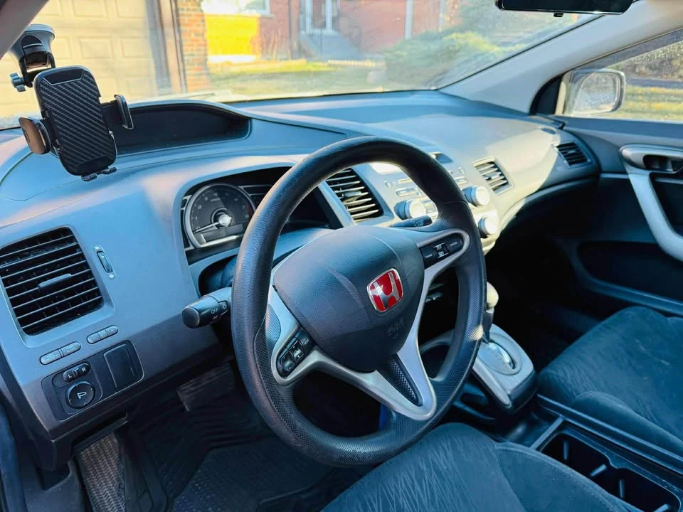 2007 Honda Civic 8th Gen - Image 10 of 13