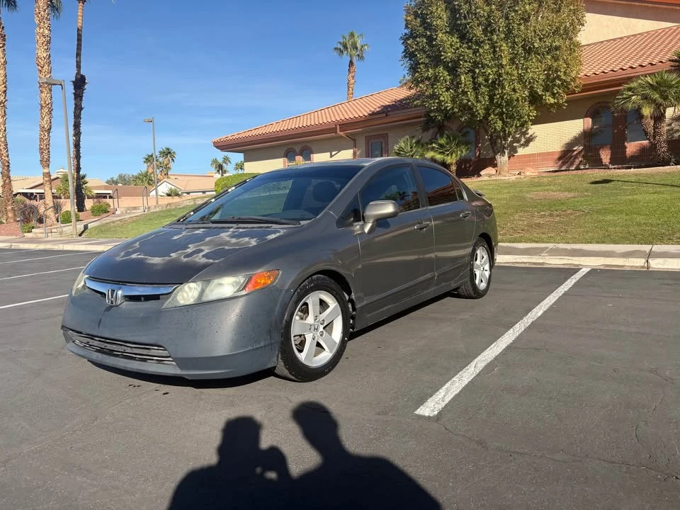 2007 Honda Civic 8th Gen - Image 2 of 8