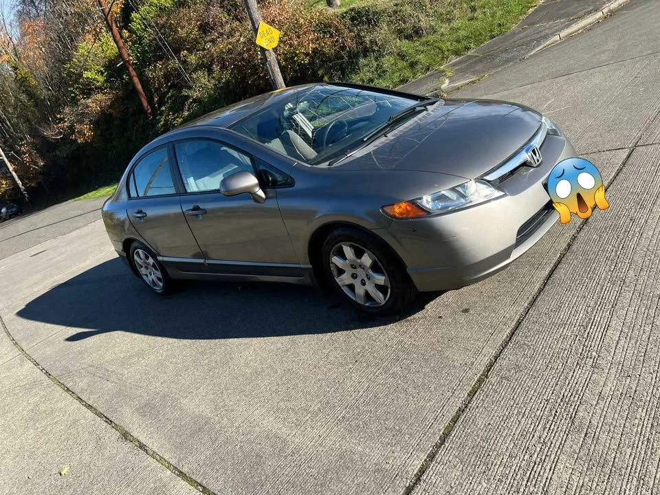 2007 Honda Civic 8th Gen - Image 6 of 9