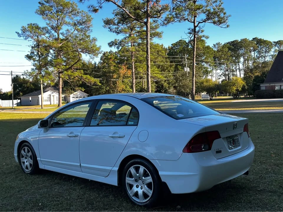 2007 Honda Civic 8th Gen - Image 7 of 18