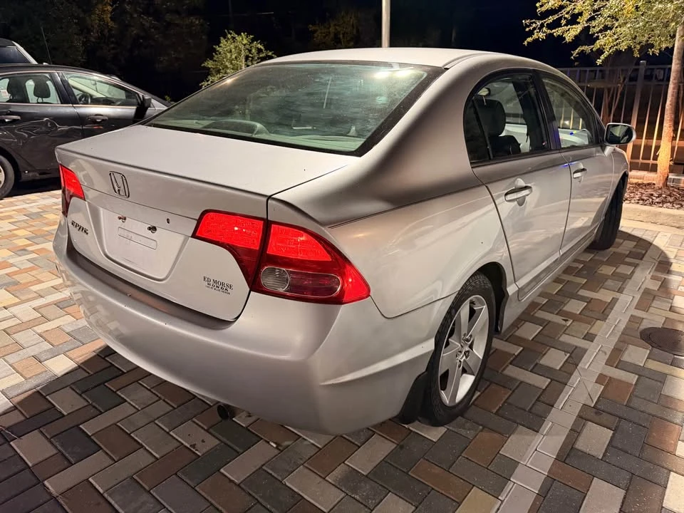 2007 Honda Civic 8th Gen - Image 3 of 11