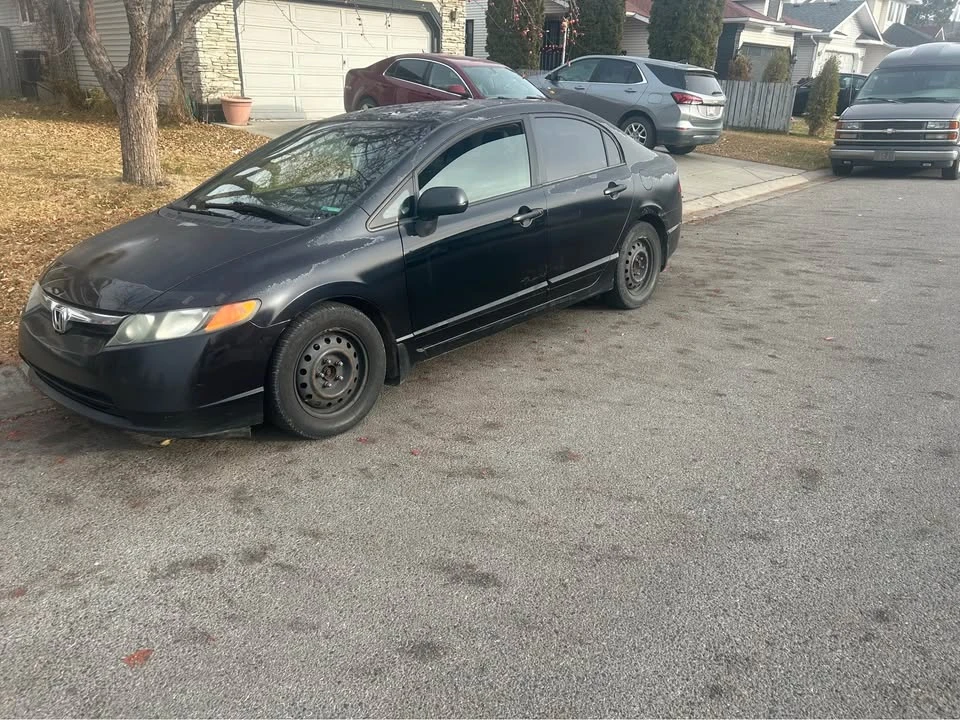 2007 Honda Civic 8th Gen - Image 2 of 6