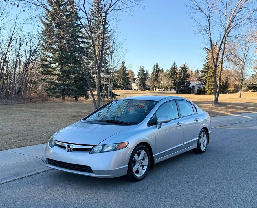 2007 Honda Civic 8th Gen - Image 2 of 16
