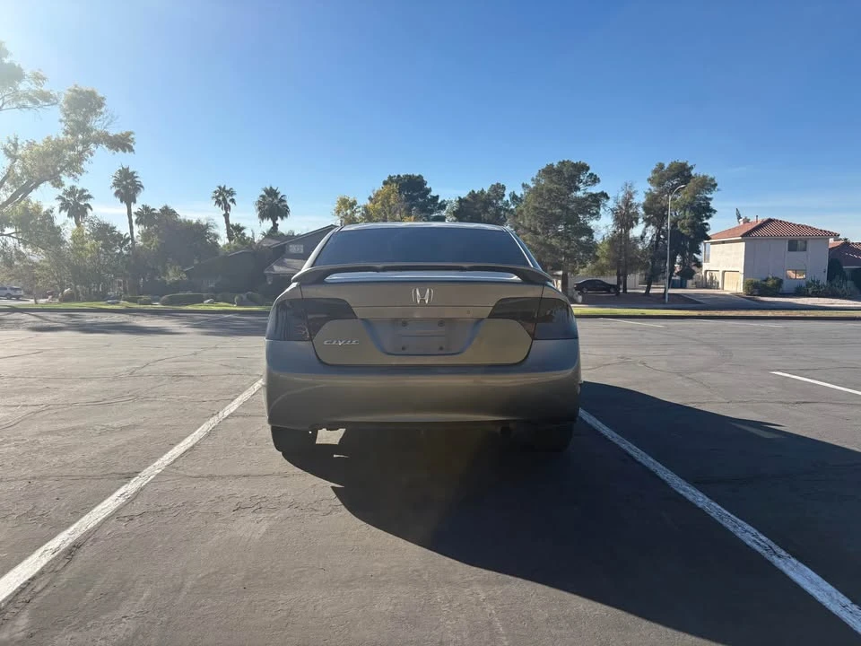 2007 Honda Civic 8th Gen - Image 3 of 8