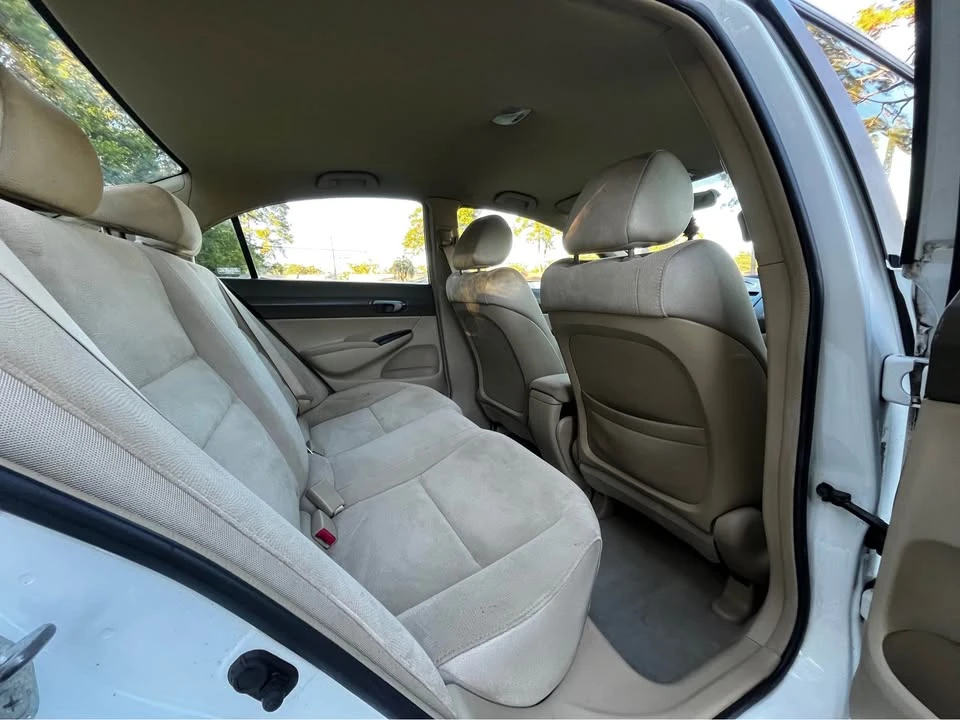 2007 Honda Civic 8th Gen - Image 14 of 18