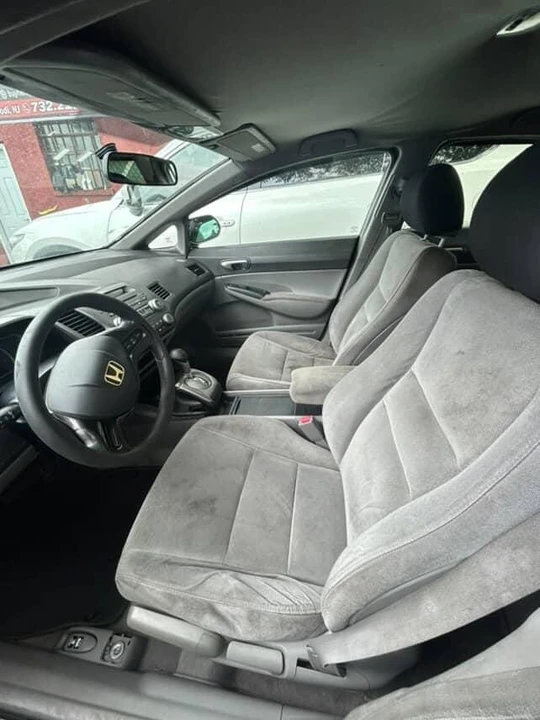 2007 Honda Civic 8th Gen - Image 13 of 20