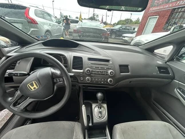 2007 Honda Civic 8th Gen - Image 12 of 20