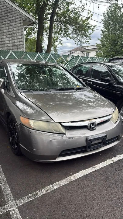 2007 Honda Civic 8th Gen - Image 2 of 20