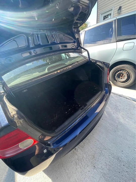 2007 Honda Civic 8th Gen - Image 6 of 9
