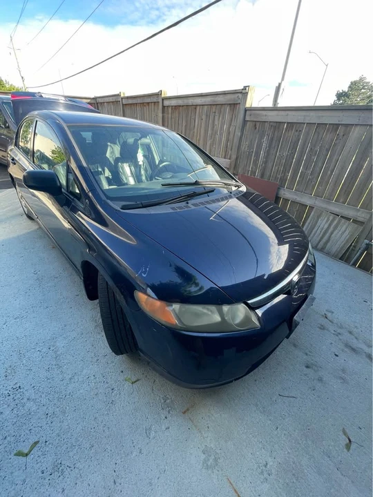 2007 Honda Civic 8th Gen - Image 2 of 9