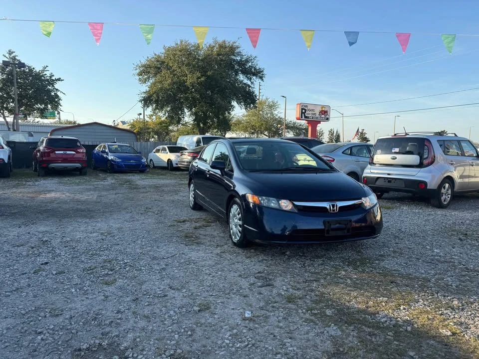 2007 Honda Civic 8th Gen - Image 2 of 9