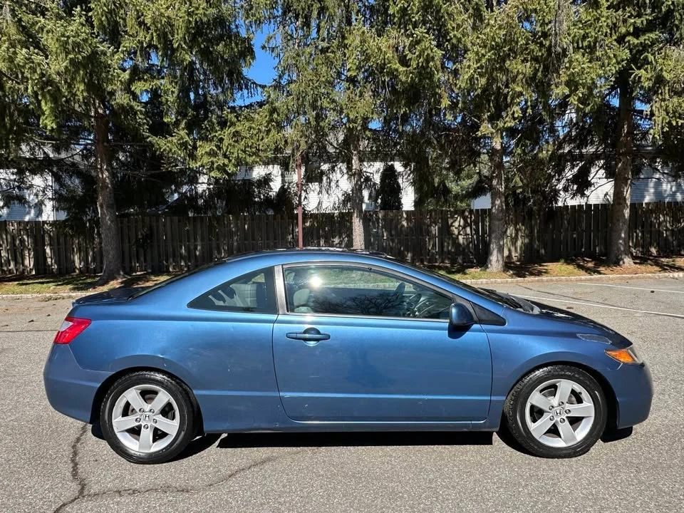 2007 Honda Civic 8th Gen - Image 3 of 19