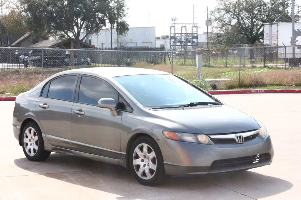 2007 Honda Civic 8th Gen - Image 8 of 18