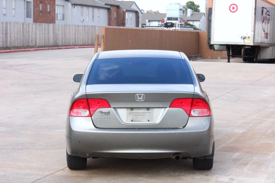 2007 Honda Civic 8th Gen - Image 6 of 18