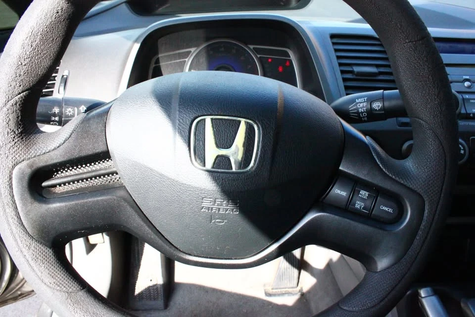 2007 Honda Civic 8th Gen - Image 14 of 18