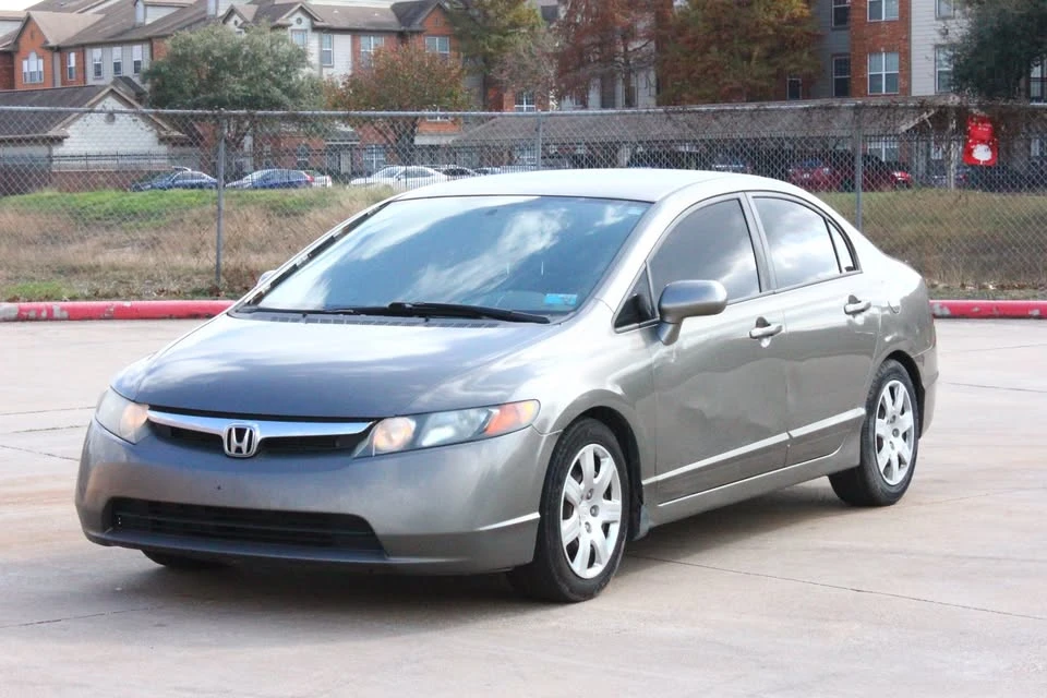 2007 Honda Civic 8th Gen - Image 3 of 18
