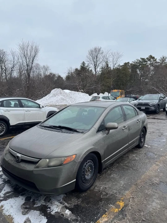 2007 Honda Civic 8th Gen - Image 8 of 9